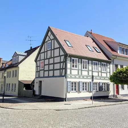 Apartment Ueber Den Daechern Der Historischen Altstadt Angermunde