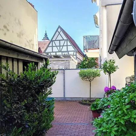 Apartment Ueber Den Daechern Der Historischen Altstadt *